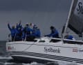Die IDM-Inshore-Sieger um Torsten Bastiansen auf der "Sydbank".