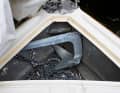 Large hatch: The basic gear can disappear into the anchor locker here. This storage space is missing on some Leisure 17 models