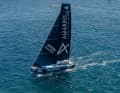 Achille Nebout e Gildas Mahé difendono il vantaggio su "Amarris" poco prima dell'arrivo, il 13 luglio, al ritorno a Les Sables-d'Olonne.