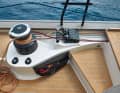 The lines are managed via four 80 mm E-winches behind robust jammers.