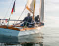Comme un oiseau migrateur avec une clôture maritime : "Zeeslang" surprend sous tous les angles.