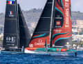 Die Teams beim Training zur ersten Vorregatta auf AC40-Yachten: das Orient Express Race Team und die Cup-Verteidiger vom Emirates Team New Zealand vor Vilanova i la Geltrú