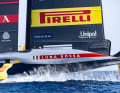 Finaliste de la dernière pré-régate : l'équipe italienne Luna Rossa Prada Pirelli