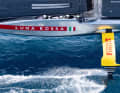 L'équipe italienne Luna Rossa Prada Pirelli domine la Louis Vuitton Cup en tant que challenger.