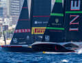 Bug an Bug: "Britannia" und "Luna Rossa"
