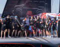 Champagne fountains, clenched fists, an exuberant crew and the team chairman right in the middle of it all: Jim Ratcliffe (in white shirt) enjoys the success of his racing team with the crew on board "Britannia"