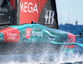 Kraftvoll und siegreich im 37. America's Cup: die neuseeländische AC75 "Taihoro".