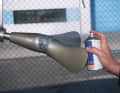 Den Prop mit einem geeigneten Antifouling beschichten.
