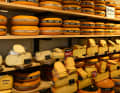 Du gouda à l'edam : le produit phare de l'exportation néerlandaise est un cadeau classique à rapporter d'une croisière en Hollande.
