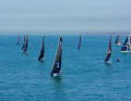 La partenza della prima della Course des Caps al largo di Boulogne-sur-Mer.