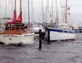 Unwetter: Gefangen bei Starkwind im Hafen
