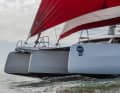 En cas de navigation rapide, les trois bouées sortent de l'eau. Cela favorise surtout la facilité de rotation dans les manœuvres.