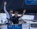 Lennart Burke und Melwin Fink beim Abschied aus Mindelo.