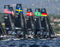 Start scene with Sophie Steinlein and Catherine Bartelheimer in the 49erFX.