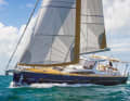 Allures 51.9: Aluminium hull and GRP deck, plus integral centreboard and double rudders. The new flagship from Cherbourg