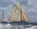 "Heti" in front of the 6.5 KR yacht "Atair"