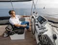 Banquette de pilotage généreuse. Malheureusement, la distance par rapport à la roue est un peu trop grande.
