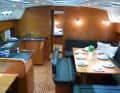Saloon with second bench seat