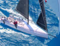 Riesiges Cockpit und dennoch mit kleiner Crew beherrschbar