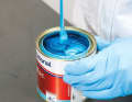 Prevent colour nuances: Stir the paint thoroughly and

 and then let it rest for ten minutes so that the air bubbles can escape