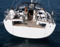 The helmsman's seats partially close the stern