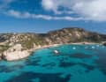 Traumhafte Ankerbucht an der Südseite der Insel Spargi vor Sardinien