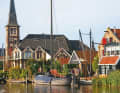 Le petit village de Woudsend vaut la peine d'être visité, ne serait-ce que pour son restaurant dans l'ancienne église ("t Ponkje").