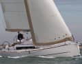Attitude sportive. Le 350 Grand'Large de Dufour présente un plan de voilure élevé et performant