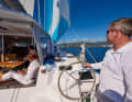 Despite the low lateral position, the helmsman has an excellent view forwards and into the sails