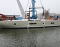 Historischer Moment: die größte Serienyacht Deutschlands erstmalig in ihrem Element