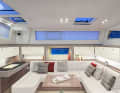 Both the Sense 51 and the Sense 57 have a modified interior with sometimes light-coloured lacquered, sometimes elegantly veneered surfaces