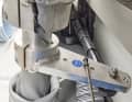 Arcona 385   Solide Mechanik, gute Qualität. Das untere Ruderlager ist massiv verstärkt