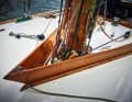 Using old photos, owner Sigi Rittler and helmsman Jörg Mössnang were able to visualise the arrangement and appearance of the fittings. It was then a challenging task to find and recreate the right ones