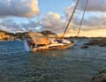 A broken mooring line caused a charter crew off Sardinia to abruptly end their trip. The sailors escaped with a scare, but the yacht suffered considerable damage
