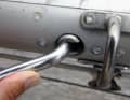 Terminals: Nobody can look inside the pressing. If even a single carded end is sticking out, this is an absolute alarm signal: replace it immediately