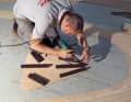 3. the deck segments are constructed from the rods using the templates. The rods are then heat-welded in the joints on both sides to create closed panels. The PVC welding cord produces the joint colour