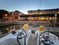 Nel porto degli ospiti di Turku, il ristorante più vicino non è lontano.