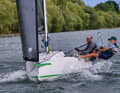 Il Sailart 17.5 naviga con la stessa sportività di un gommone