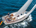 Scalar 40: good directional stability thanks to the long keel and the large skeg-guided rudder blade