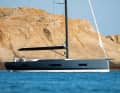 Solaris 50: The new style icon from the northern Italian shipyard. Stunningly pure aesthetics, beautiful, solid craftsmanship. A revelation when she sails the way she looks. Data: Hull length 14.68 m, width 4.78 m, draught 2.80 m, weight 15.9 tonnes, sail area 155 m², STZ 5.0; www.solarisyachts.com