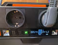 Consumo energetico: con il firmware attuale e l'antenna da campeggio, Starlink consuma tra i 25 e i 50 watt nella pratica di bordo.