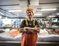 Kult-Adresse für Fisch-Fans : „Clausens Fiskehandel“ am Hafen. Jakob Clausen ist Fischhändler in fünfter Generation und beliefert das dänische Königshaus