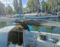 Bei dem Akkubrand an Bord der Bente 24 im BMK Yachthafen in Langenargen wurde eine Person leicht verletzt