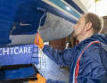 We have already been able to test the application of Safeguard SP; it can simply be rolled over the sanded old coating.