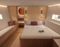 The interior differs significantly from that of the "Pink Gin Verde"