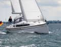 Bavaria Cruiser 34: Important benchmark boat in the ten metre hull length class. The yacht from Giebelstadt has a very simple deck layout. The most favourable competitor in comparison. Hull length 9.99 m; width 3.42 m; weight 5.3 tonnes; from 142,680 euros