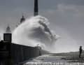 The impressive natural spectacle could only be observed under good protection.