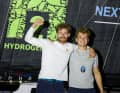 Lennart Burke und Melwin Fink bei der Transat-Ankunft im Glück