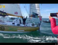Der Moment, in dem Michael Guggenberger die Ziellinie des Golden Globe Race vor Les Sables-d'Olonne kreuzte