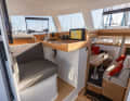Das Pilothouse bietet viel Schutz für den Steuermann und für die Crew auf langen Schlägen. Hier würde sich auf Wunsch auch ein Innen-Steuerstand realisieren lassen.
